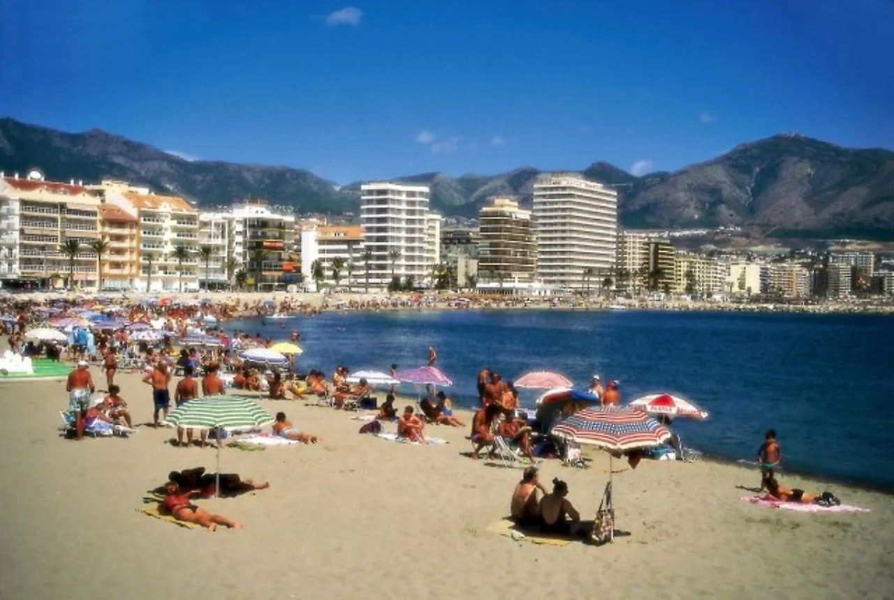 Apartamento New City Penthouse Near Beach With Sunny Balcony Fuengirola