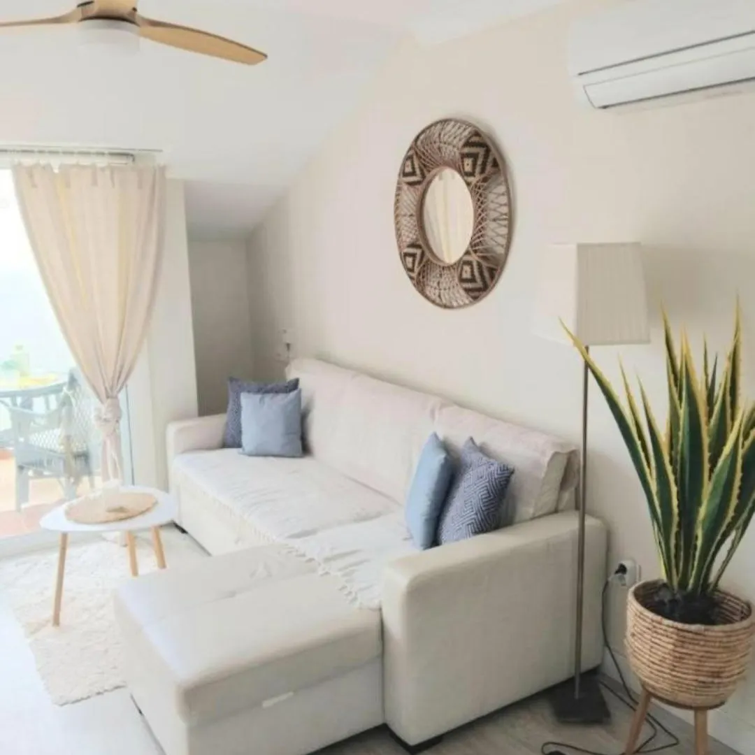New City Penthouse Near Beach With Sunny Balcony Fuengirola Apartment