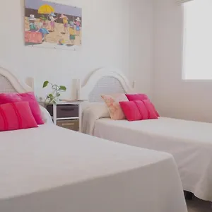 Paseo Del Rey - 2 Bedrooms Oceanfront Apartamento