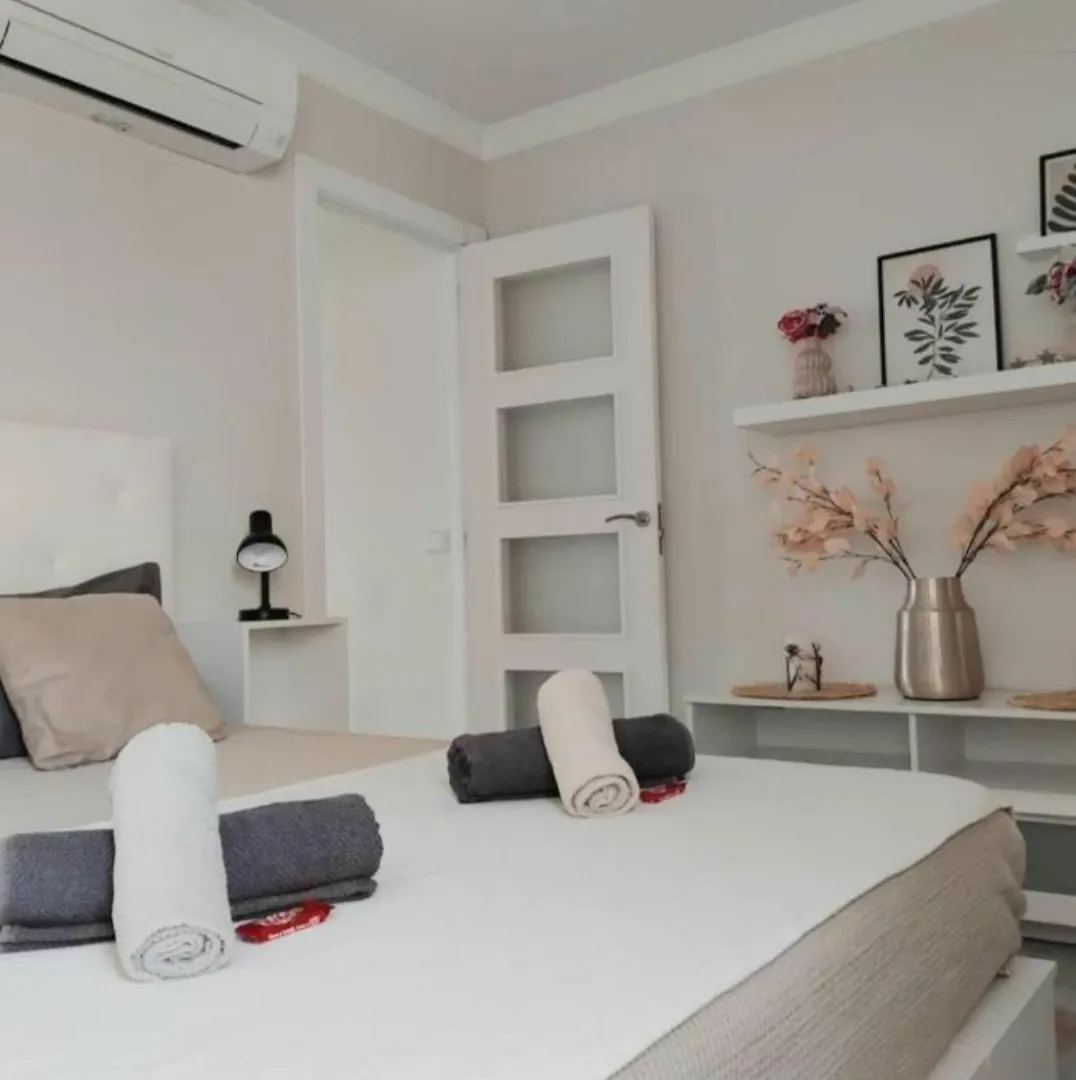 New City Penthouse Near Beach With Sunny Balcony Fuengirola Apartment